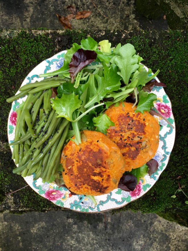 Steaks de patates douces aux lentilles corail Le Renard et les Raisins
